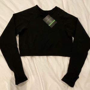 Alphalete Revival Long Sleeve Crop
